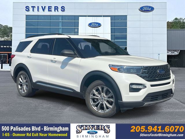 Star White Metallic Tri-Coat 2022 Ford Explorer SUV / Crossover All-Wheel Drive Automatic
