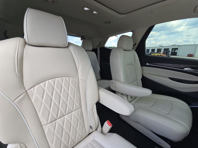 2023 Buick Enclave Avenir:C02708