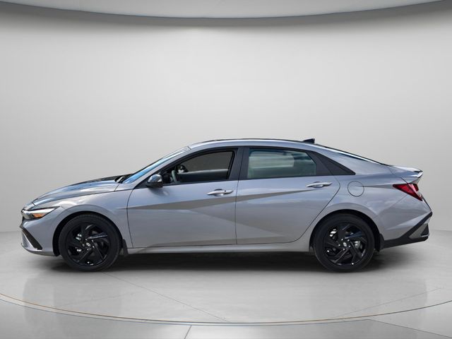 2026 Hyundai Elantra - $22,869