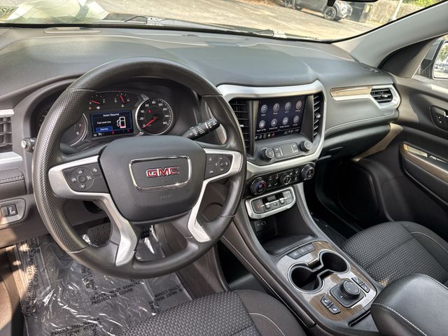 Used 2023 Silver GMC SLE image 16