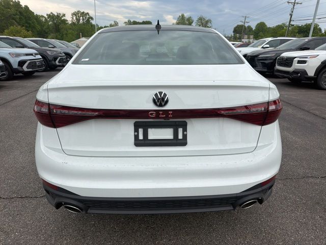 VolkswagenJetta GLI2