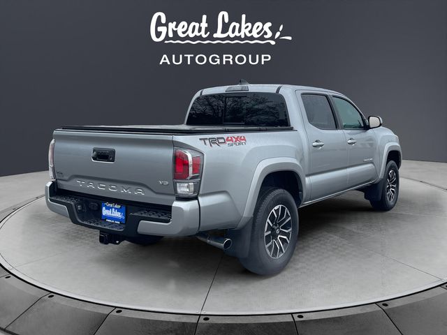 View vehicle photo 5