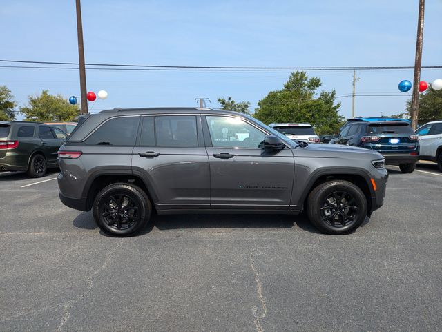 2026 Jeep Grand Cherokee Altitude