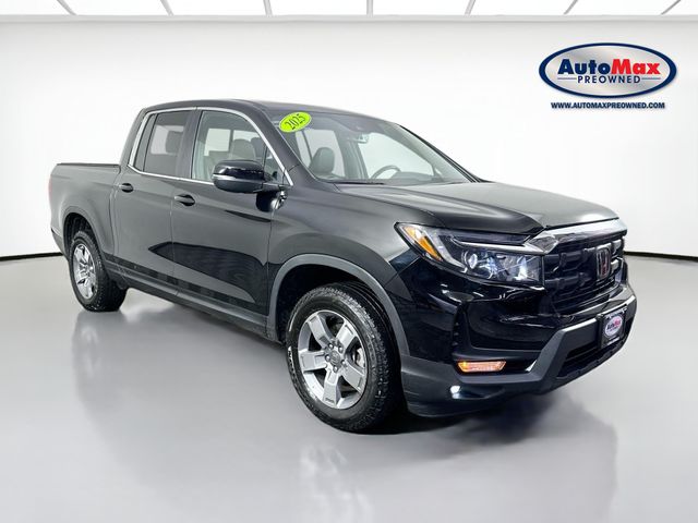 Crystal Black Pearl 2025 Honda Ridgeline Pickup Truck All-Wheel Drive 9-Speed Automatic