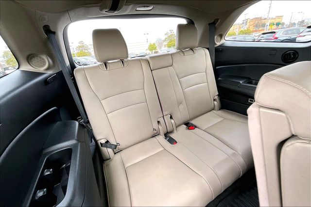 Used 2021 Honda Pilot Touring 4D Sport Utility