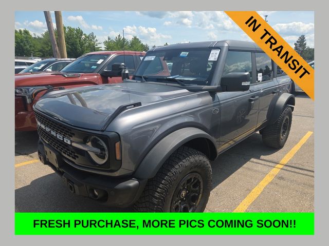 Carbonized Gray Metallic 2023 Ford Bronco SUV / Crossover Four-Wheel Drive Automatic
