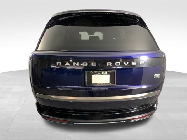 2023 Land Rover Range Rover SE 6