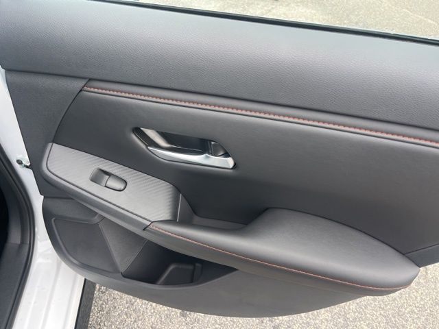 New 2025 White Nissan SR image 23