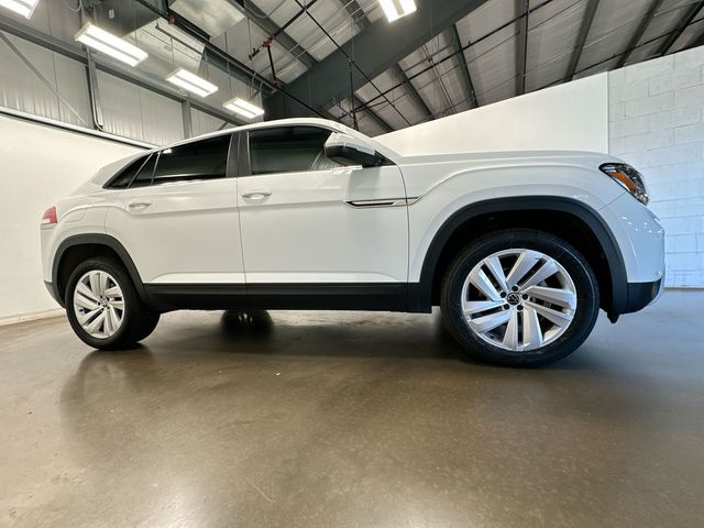 2023 Volkswagen Atlas Cross Sport 3.6L V6 SE w/Technology White at Sutliff Volkswagen