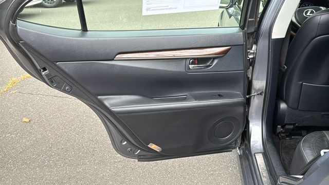 Used 2014 Lexus ES Sedan