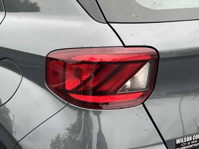 new 2026 Hyundai Venue car, priced at $25,050