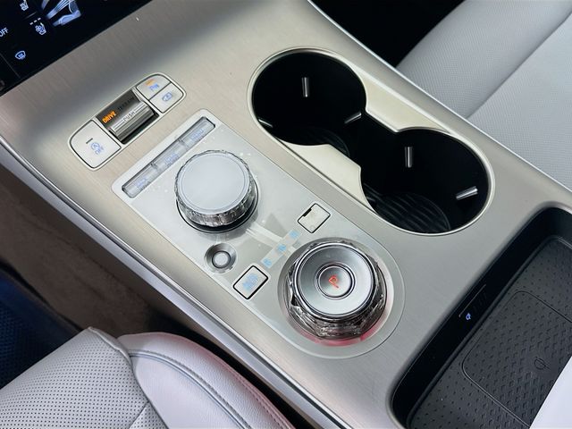 Thumbnail: 2026 Genesis GV70 - 15