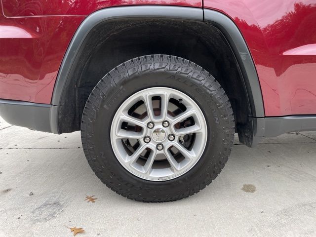 2018 Jeep Grand Cherokee Laredo 22