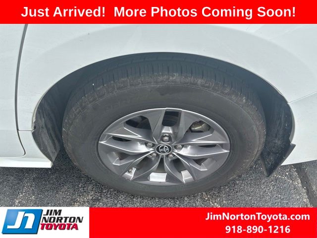 Used 2021 Toyota Sienna Van