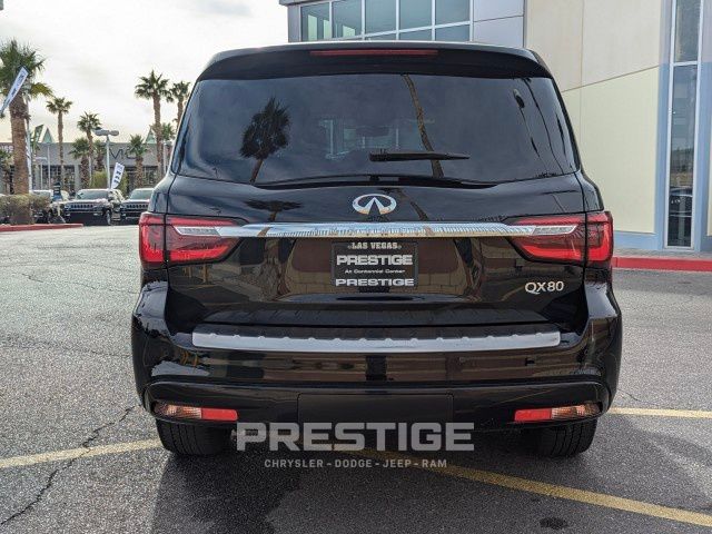 2022 INFINITI QX80 Sensory 7