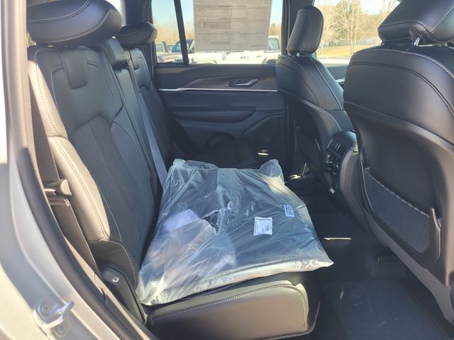 New 2026 Silver Jeep Laredo image 13