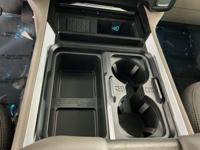 New 2026 Carbonized Gray Metallic Ford Platinum image 22