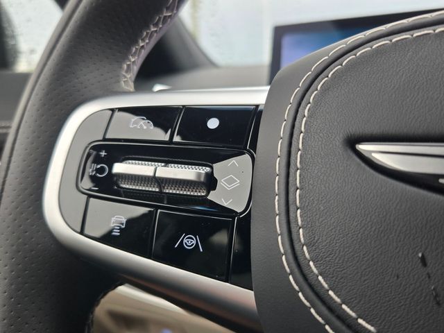 2027 Genesis Gv70