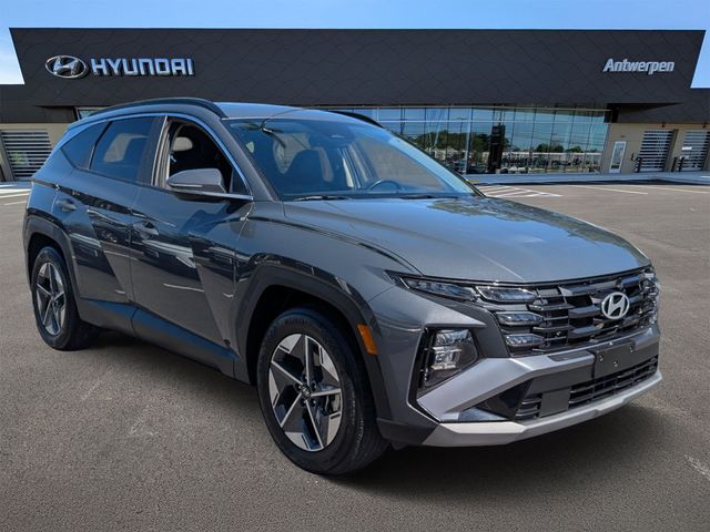 Gray 2025 Hyundai Tucson SUV / Crossover Front-Wheel Drive 8-Speed Automatic