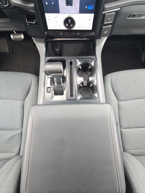 2024 Ford F-150 Lightning Flash:L166959A