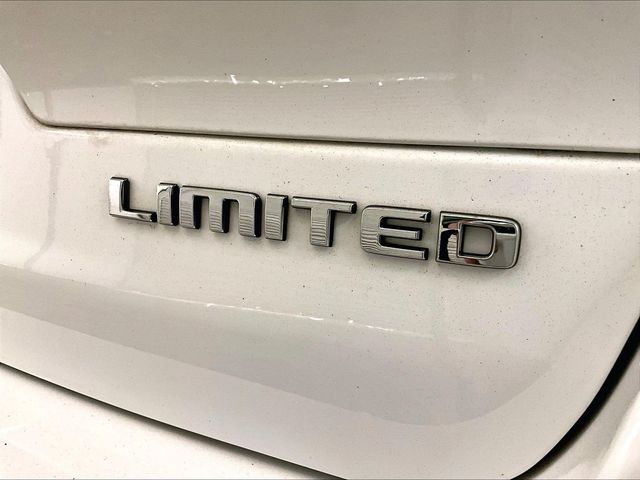 2021 Jeep Grand Cherokee L Limited White at John Sisson Motors