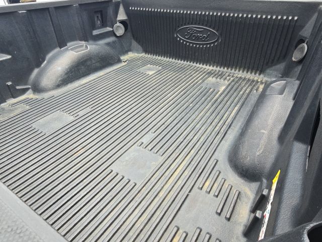 2022 Ford F-150 XLT:C02410C