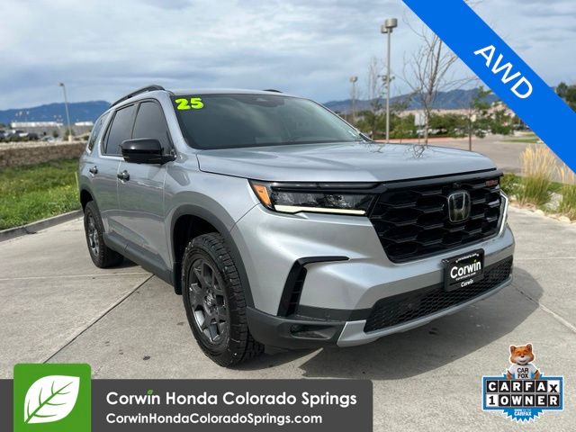 Lunar Silver Metallic 2025 Honda Pilot SUV / Crossover All-Wheel Drive Automatic