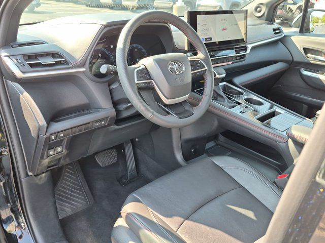 Used 2026 Toyota Sienna Van
