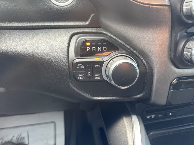 Used 2019 White Ram Big Horn/Lone Star image 21