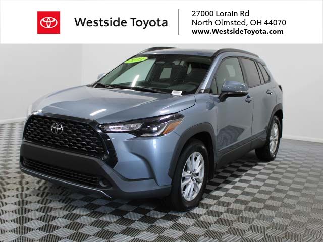 2023 Toyota Corolla Cross LE AWD