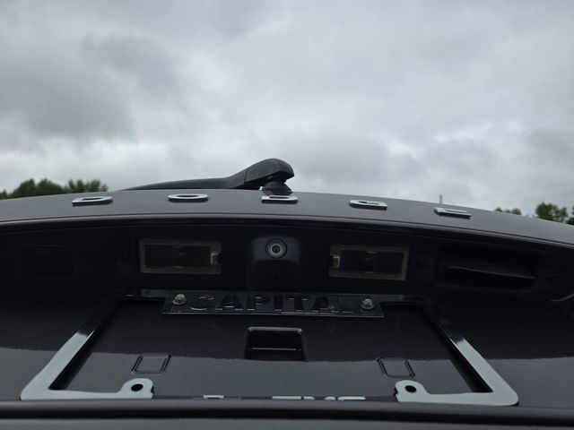 Used 2018 Gray Dodge SE image 15