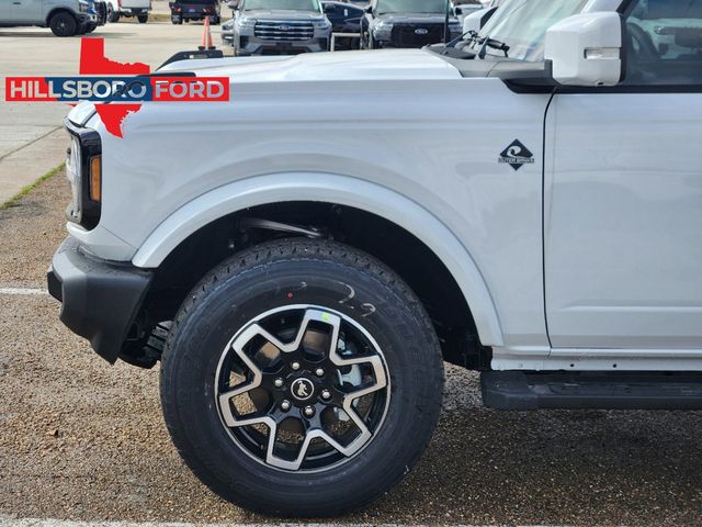 2024 Oxford White Ford Bronco Outer Banks 4X4 SUV