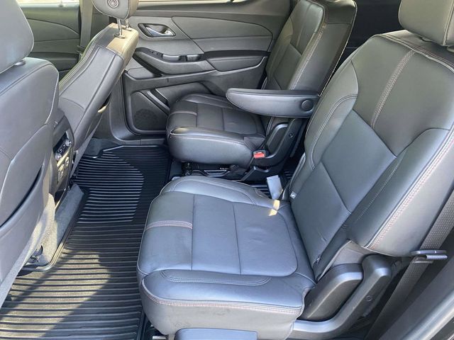 2022 Mosaic Black Metallic Chevrolet Traverse RS AWD SUV