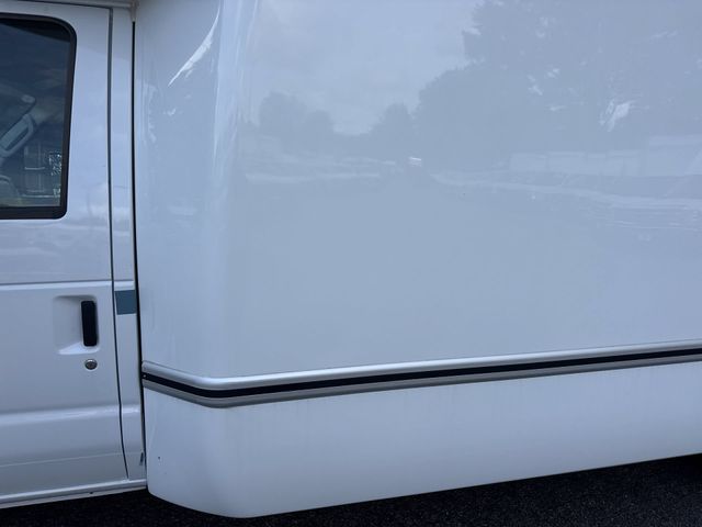 New 2027 White Ford 16FT BOX/RAMP image 17