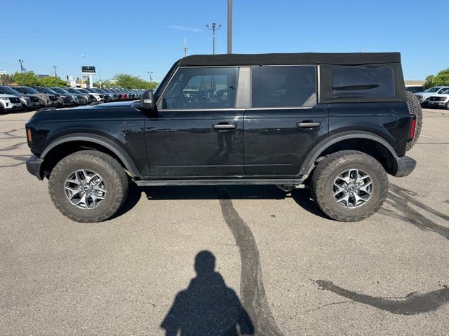 2022 Black Metallic Ford Bronco Badlands 4X4 SUV