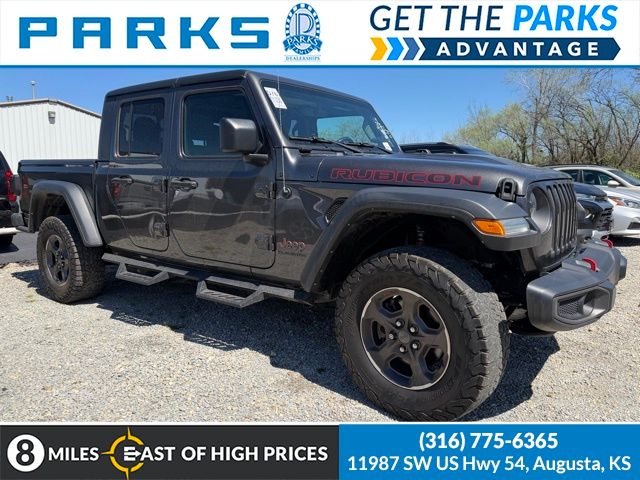 Gray (Granite Crystal Metallic Clearcoat) 2022 Jeep Gladiator Rubicon Crew Cab 4WD Pickup Truck Four-Wheel Drive 8-Speed Automatic