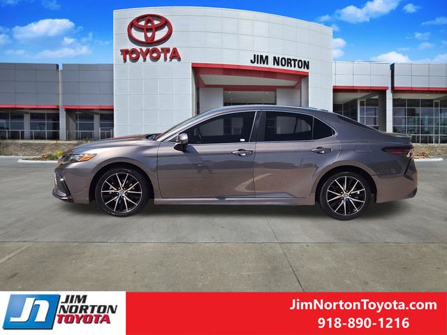 Used 2021 Toyota Camry Sedan