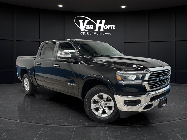 2022 RAM 1500 Laramie Crew Cab 4WD