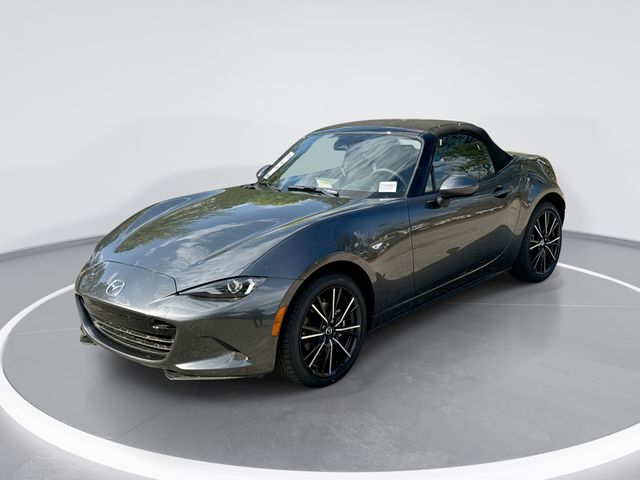 Machine Gray Metallic 2026 Mazda MX-5 Miata Grand Touring RWD Convertible Rear-Wheel Drive 6-Speed Manual