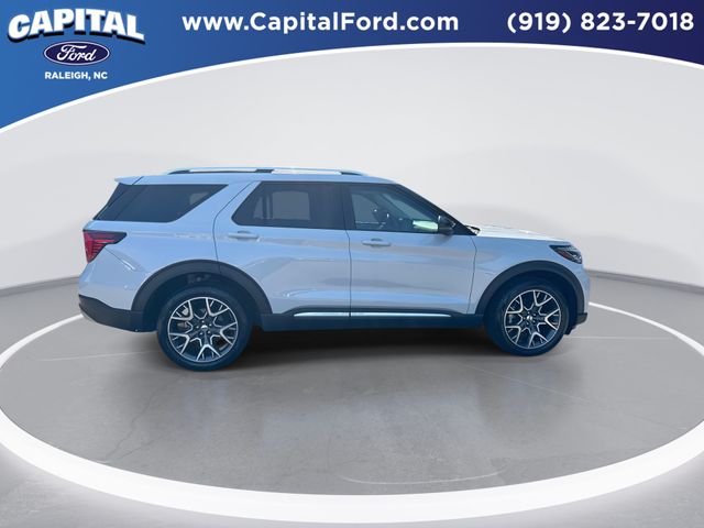Used 2025 White Ford Platinum image 9