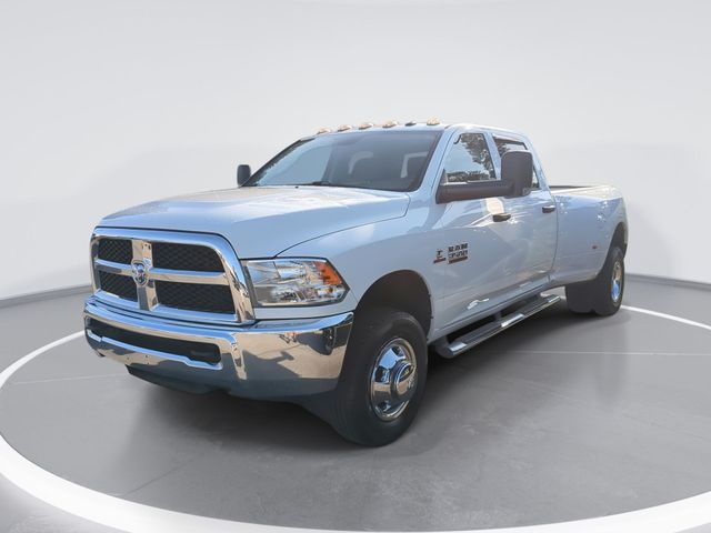 Bright White Clearcoat 2018 RAM 3500 Pickup Truck Four-Wheel Drive 6-Speed Automatic