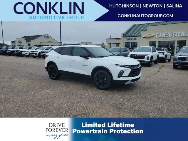 Summit White 2026 Chevrolet Blazer SUV / Crossover 9-Speed Automatic Overdrive