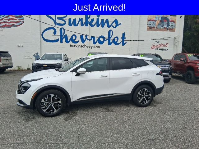 2024 Kia Sportage EX FWD