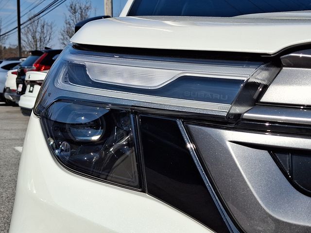 2025 Subaru Forester Hybrid Limited - 10