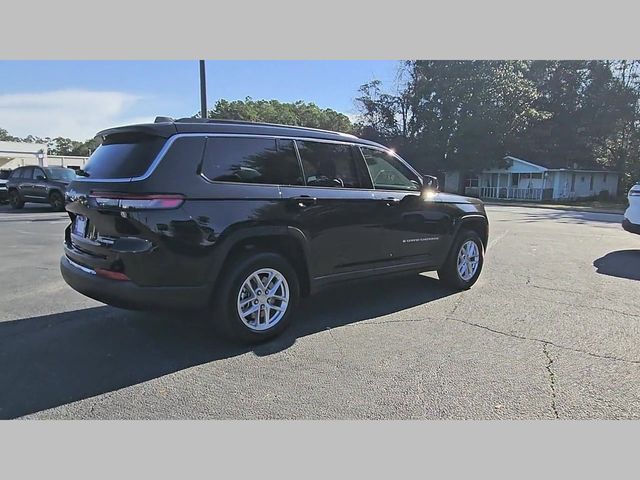 2026 Jeep Grand Cherokee L Laredo 4x4