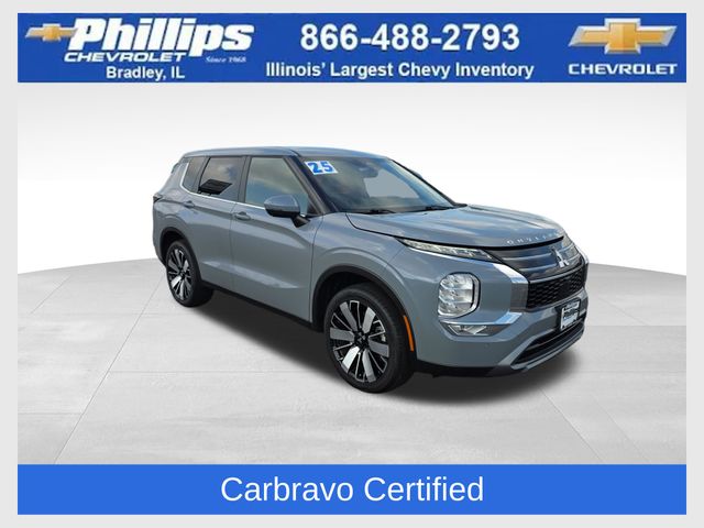 Moonstone Gray Metallic 2025 Mitsubishi Outlander SUV / Crossover Front-Wheel Drive Continuously Variable Transmission