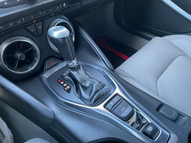 2018 Chevrolet Camaro 1LT - Photo 33