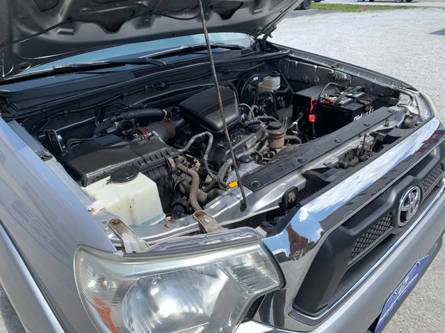 Used 2014 Toyota Tacoma Truck