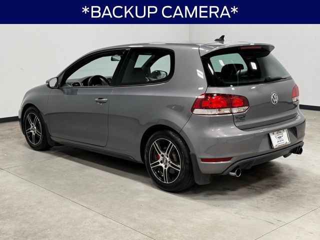 2010 Volkswagen GTI photo