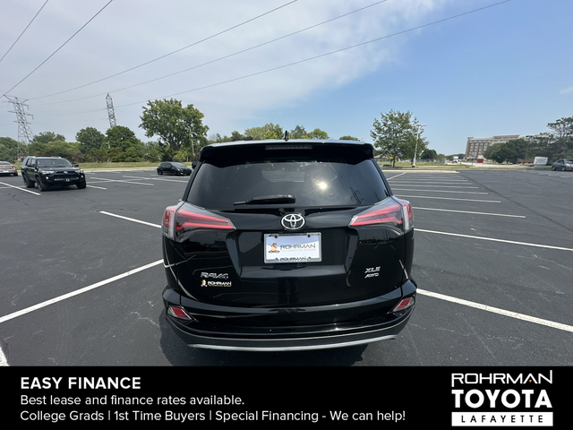 2018 Toyota RAV4 XLE 5